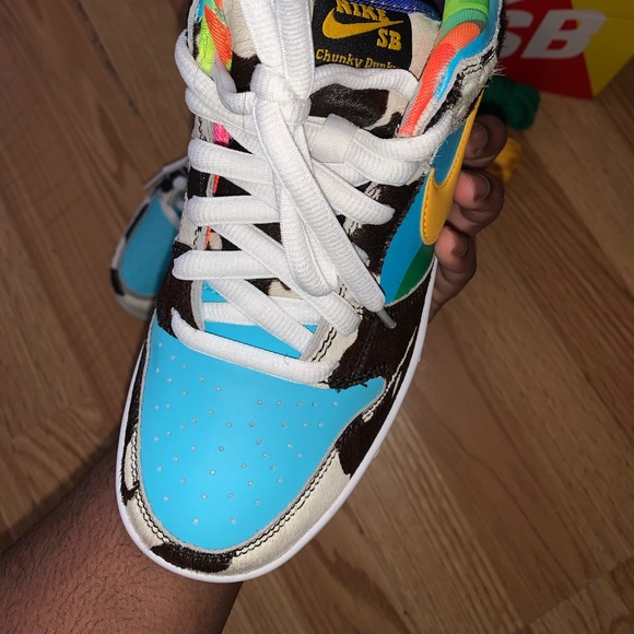 Nike - Picture 4 of 7